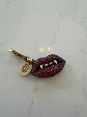 Juicy Couture Red Crystal Vamp Lip Charm